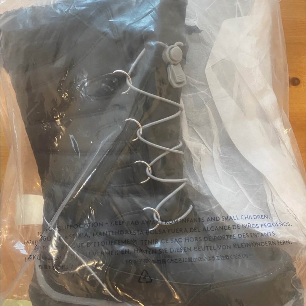 Lands' End Girls Insulated Winter Boots